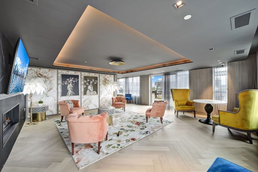 Distrikt Trailside gallery image